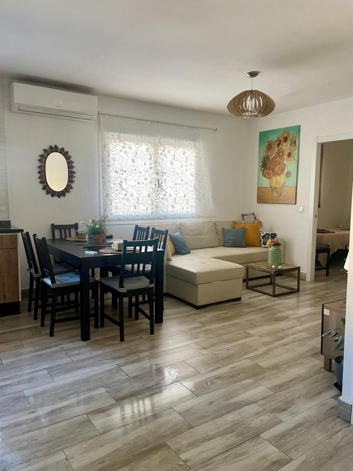 Pedregalejo Beach House Málaga Eksteriør bilde